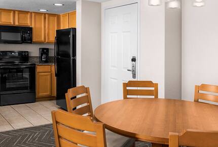 Palm-Aire Golf Resort Retreat Near Fort Lauderdale Beaches - North Pompano Beach, Florida