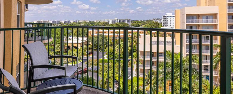 Palm-Aire Golf Resort Retreat Near Fort Lauderdale Beaches - North Pompano Beach, Florida