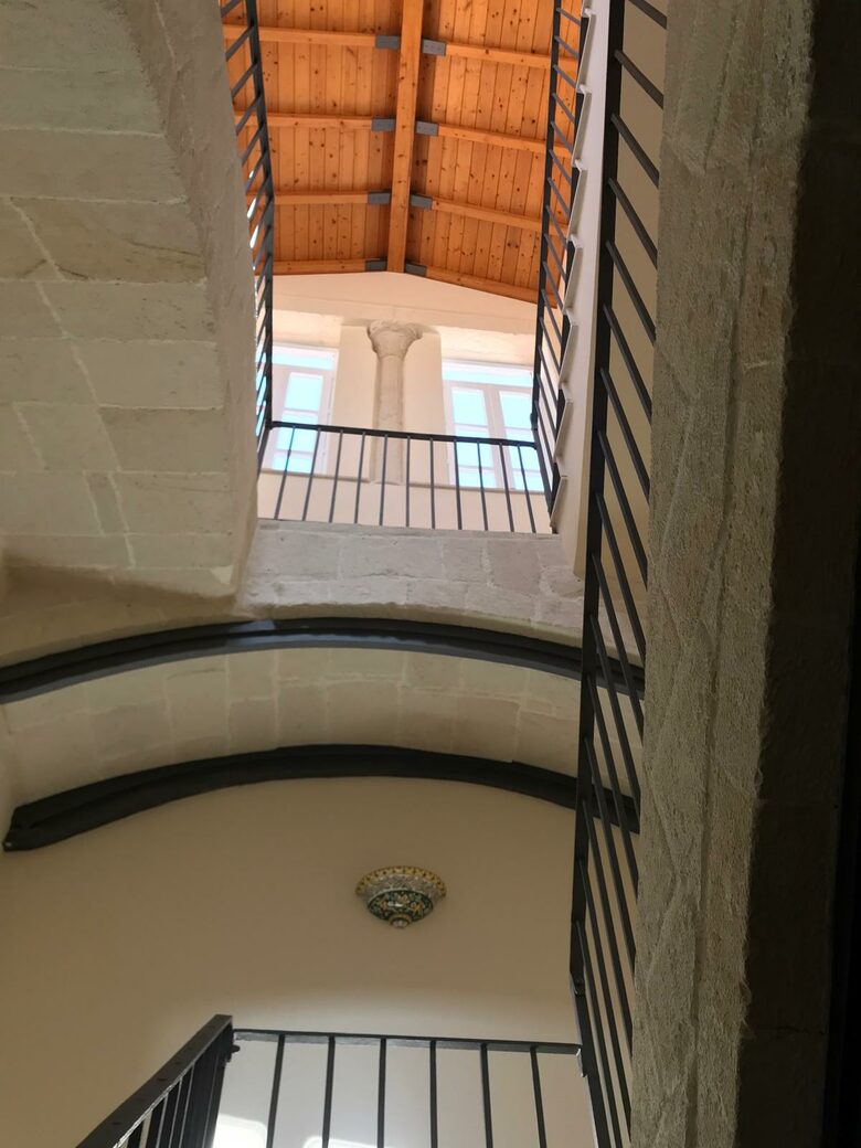 Ortigia's Refined 2BD Residence - Ortigia, Siracusa, Italy