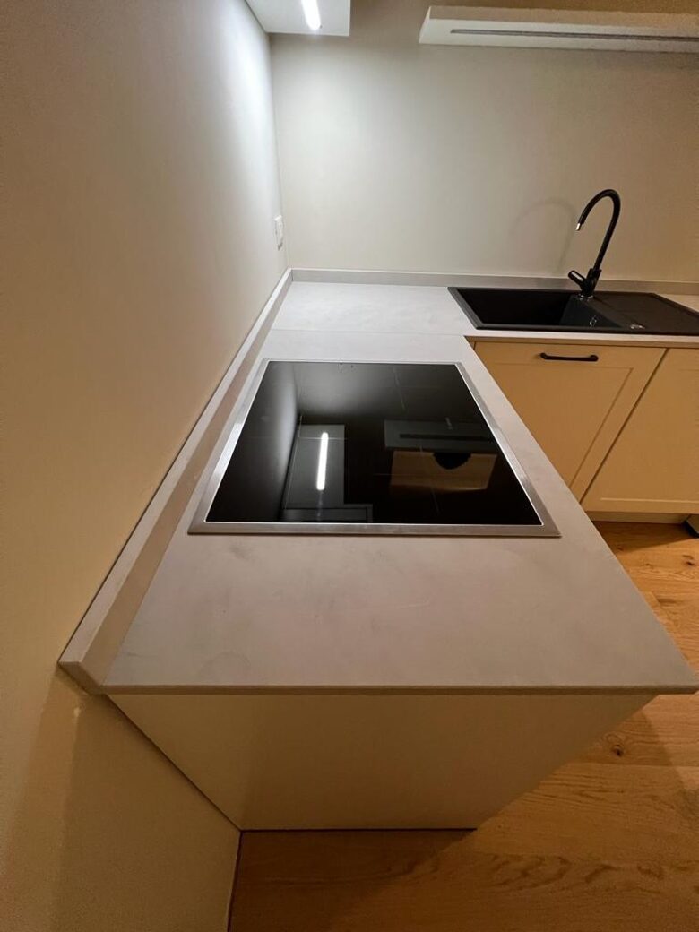 Ortigia's Refined 2BD Residence - Ortigia, Siracusa, Italy