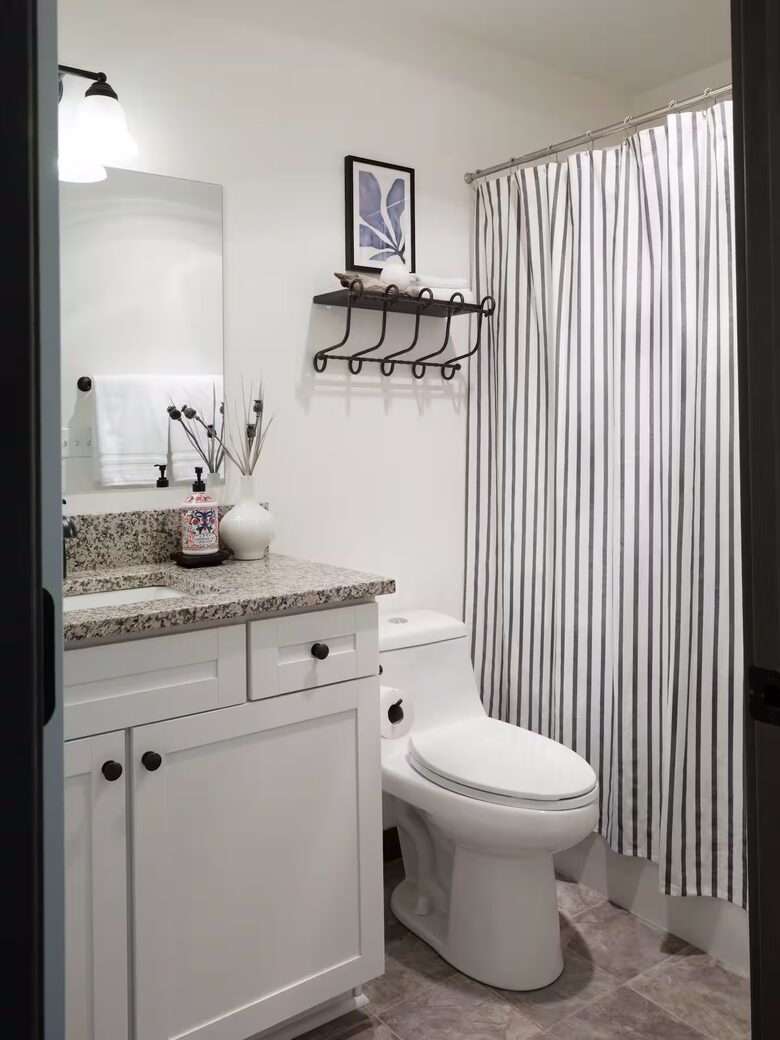 Whidbey Island Coastal Retreat with Ocean Views - Coupeville, Washington