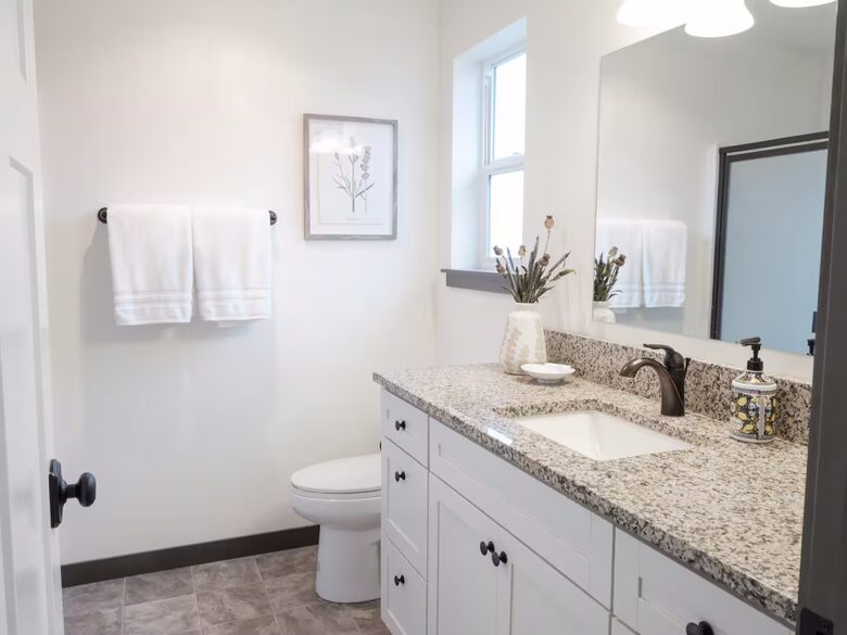 Whidbey Island Coastal Retreat with Ocean Views - Coupeville, Washington