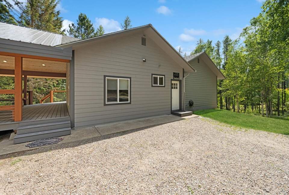 Forest Retreat with Covered Hot Tub Near Whitefish Mountain Resort - Whitefish, Montana