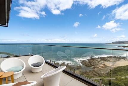 360° Ocean Views Above the Great Ocean Road - Wye River, Australia