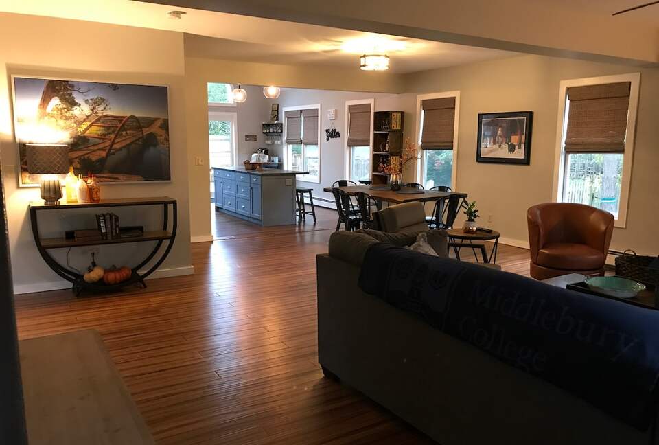 Charming Middlebury Retreat in the Heart of Town - Middlebury, Vermont