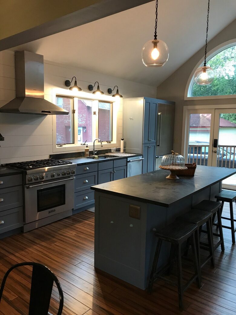 Charming Middlebury Retreat in the Heart of Town - Middlebury, Vermont