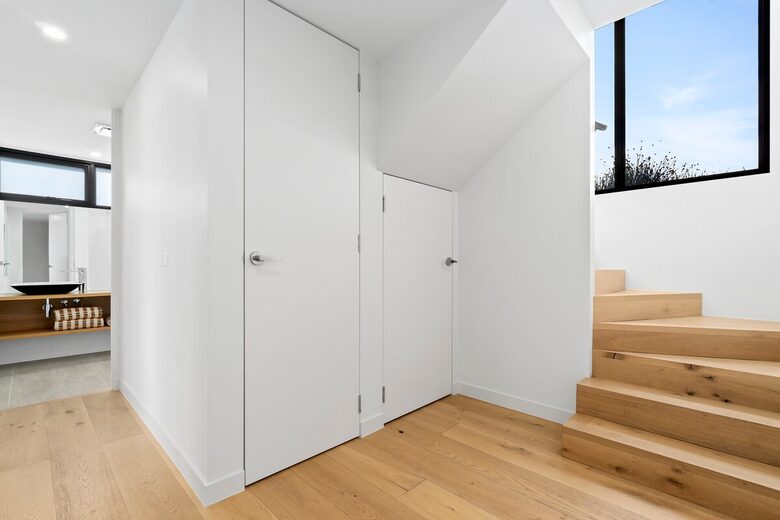 360° Ocean Views Above the Great Ocean Road - Wye River, Australia