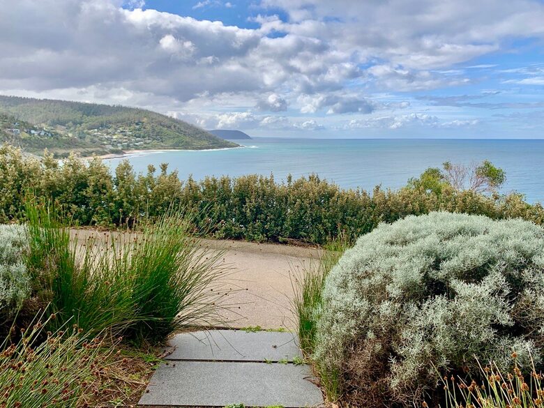 360° Ocean Views Above the Great Ocean Road - Wye River, Australia