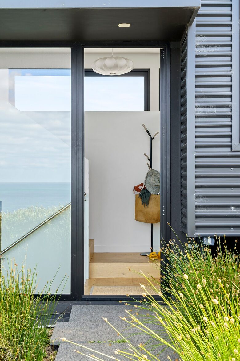 360° Ocean Views Above the Great Ocean Road - Wye River, Australia