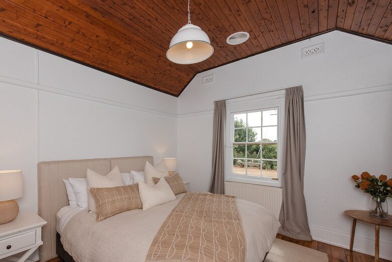 Secluded Victorian Country Estate with Homestead, Cottage & River Access - Wahgunyah, Australia