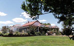 Secluded Victorian Country Estate with Homestead, Cottage & River Access - Wahgunyah, Australia