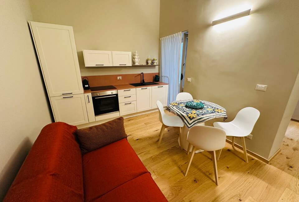 Ortigia's Refined 1BD Residence - Ortigia, Siracusa, Italy