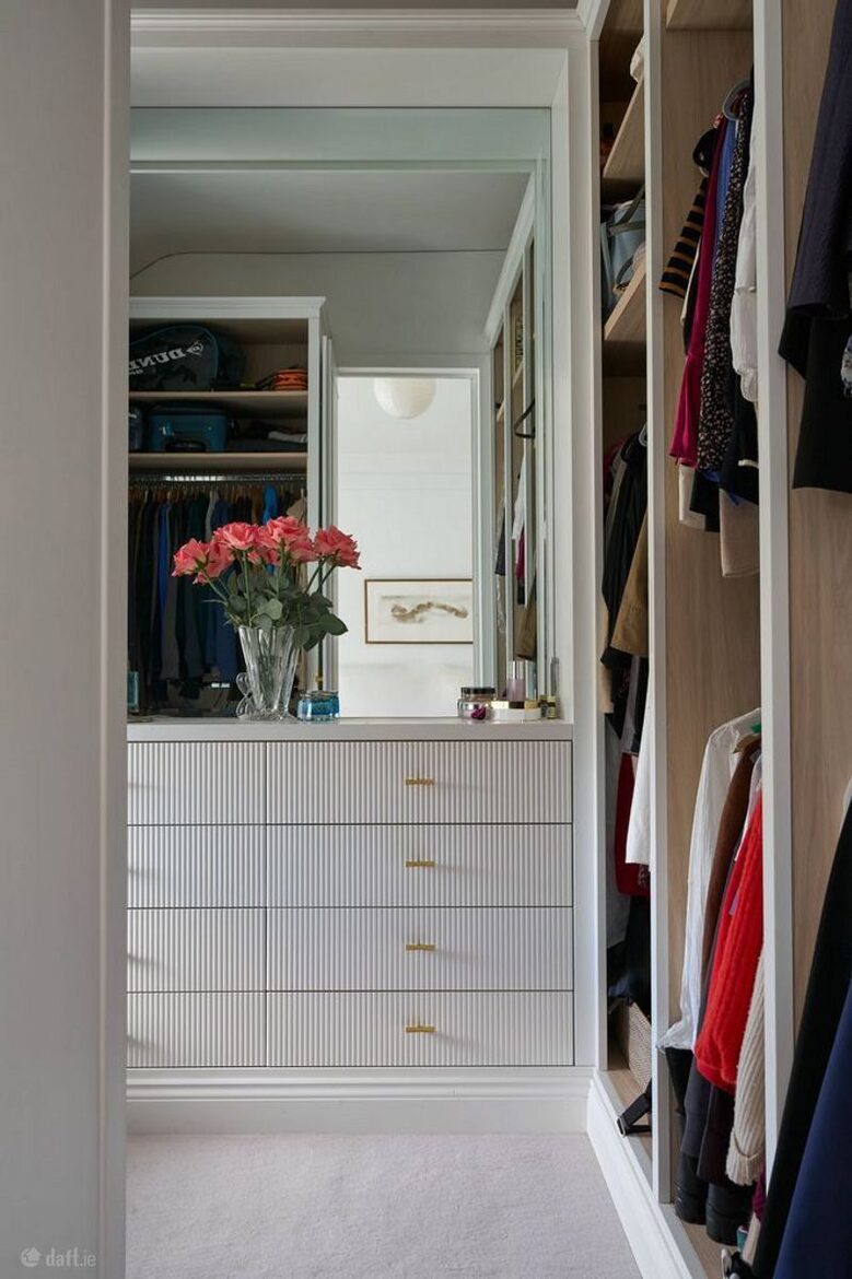 Refined Living in Howth’s Most Sought-After Enclave - Howth, Dublin, Ireland