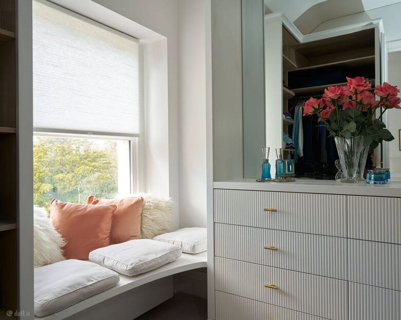 Refined Living in Howth’s Most Sought-After Enclave - Howth, Dublin, Ireland