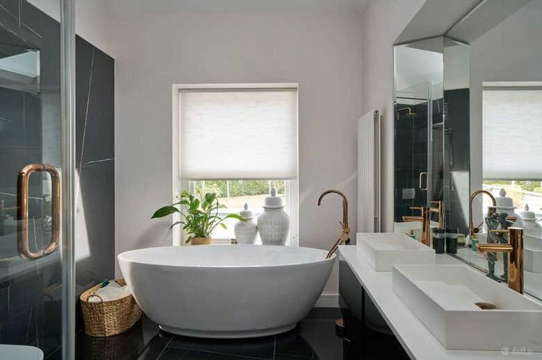 Refined Living in Howth’s Most Sought-After Enclave - Howth, Dublin, Ireland