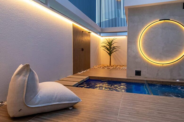 Clifftop Oceanview Villa Overlooking Pinnacle Point Golf Course - Mossel Bay, South Africa