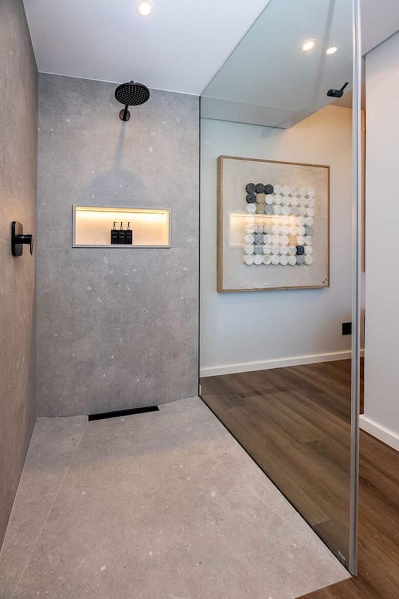 Clifftop Oceanview Villa Overlooking Pinnacle Point Golf Course - Mossel Bay, South Africa