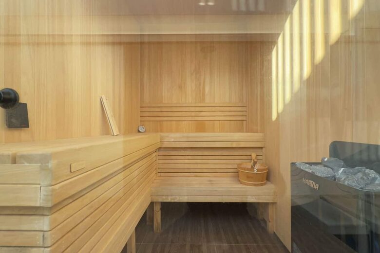 Clifftop Oceanview Villa Overlooking Pinnacle Point Golf Course - Mossel Bay, South Africa