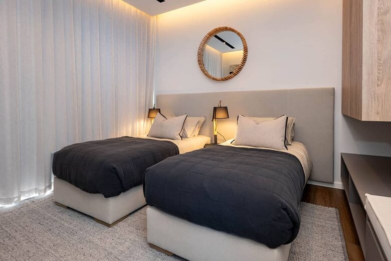 Clifftop Oceanview Villa Overlooking Pinnacle Point Golf Course - Mossel Bay, South Africa