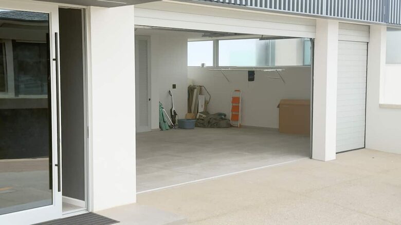 Clifftop Oceanview Villa Overlooking Pinnacle Point Golf Course - Mossel Bay, South Africa