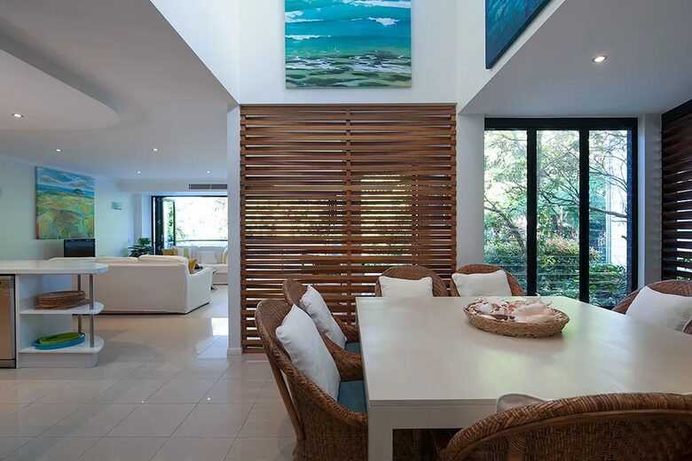 Spacious Multi-Level Coolum Escape with Panoramic Ocean Views - Coolum Beach, Australia