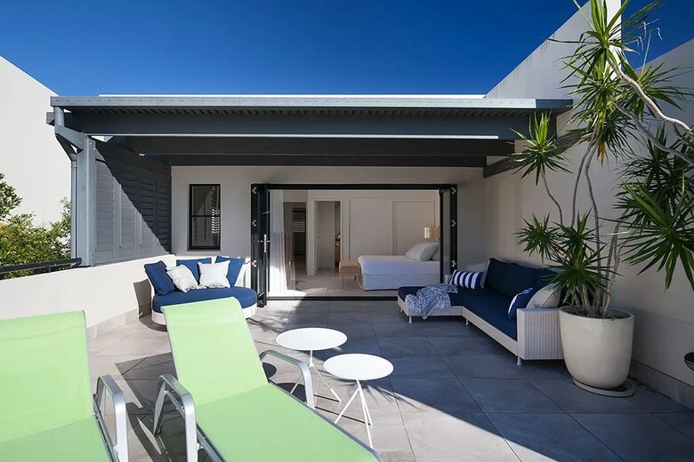 Spacious Multi-Level Coolum Escape with Panoramic Ocean Views - Coolum Beach, Australia