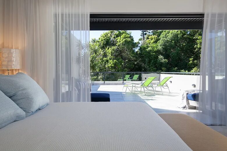 Spacious Multi-Level Coolum Escape with Panoramic Ocean Views - Coolum Beach, Australia