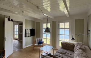 A 19th-Century Faroese House with Ocean Views in Sandavágur - Sandavágur, Faroe Islands