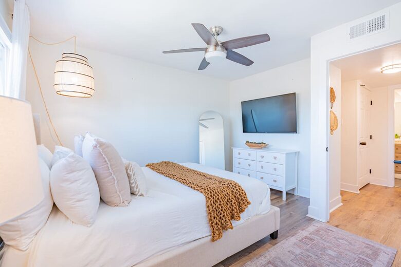 Poolside Desert Retreat Near Old Town Scottsdale - Scottsdale, Arizona