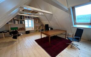 A 19th-Century Faroese House with Ocean Views in Sandavágur - Sandavágur, Faroe Islands