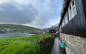 A 19th-Century Faroese House with Ocean Views in Sandavágur - Sandavágur, Faroe Islands