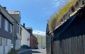 A 19th-Century Faroese House with Ocean Views in Sandavágur - Sandavágur, Faroe Islands