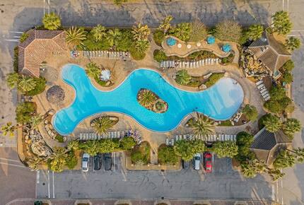 The Pink Shell Destin | Spacious Family Retreat Near Beaches - Destin, Florida