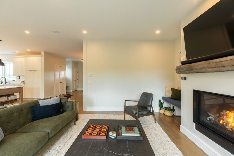 Modern Farmhouse Retreat with Waterfall Views in the Catskills - Kerhonkson, New York