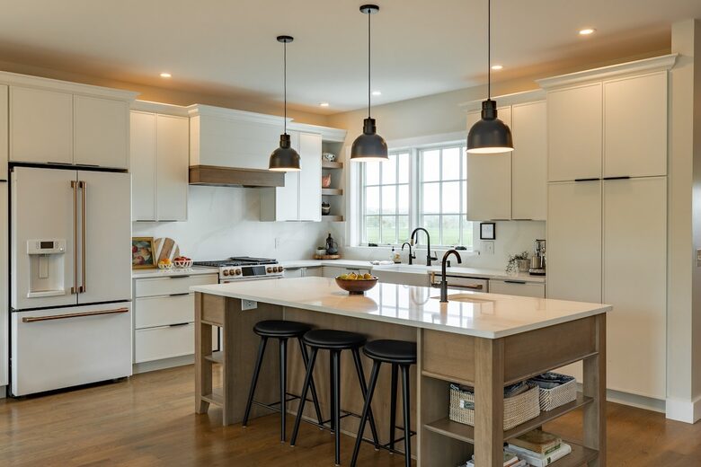 Modern Farmhouse Retreat with Waterfall Views in the Catskills - Kerhonkson, New York