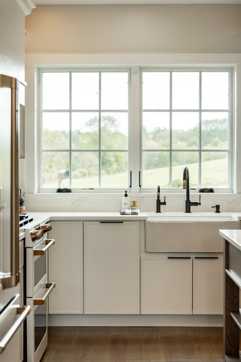 Modern Farmhouse Retreat with Waterfall Views in the Catskills - Kerhonkson, New York