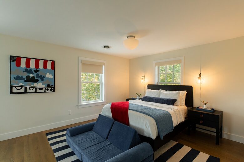 Modern Farmhouse Retreat with Waterfall Views in the Catskills - Kerhonkson, New York