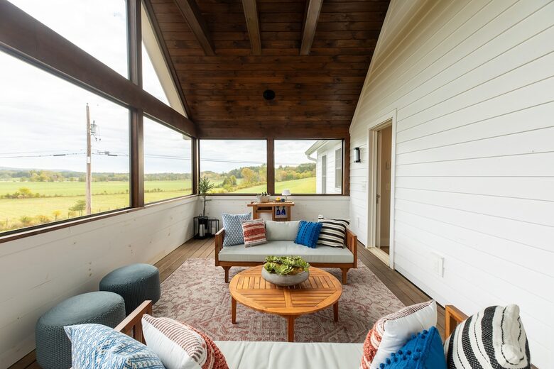 Modern Farmhouse Retreat with Waterfall Views in the Catskills - Kerhonkson, New York