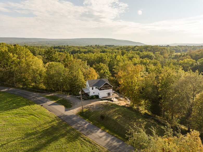 Modern Farmhouse Retreat with Waterfall Views in the Catskills - Kerhonkson, New York