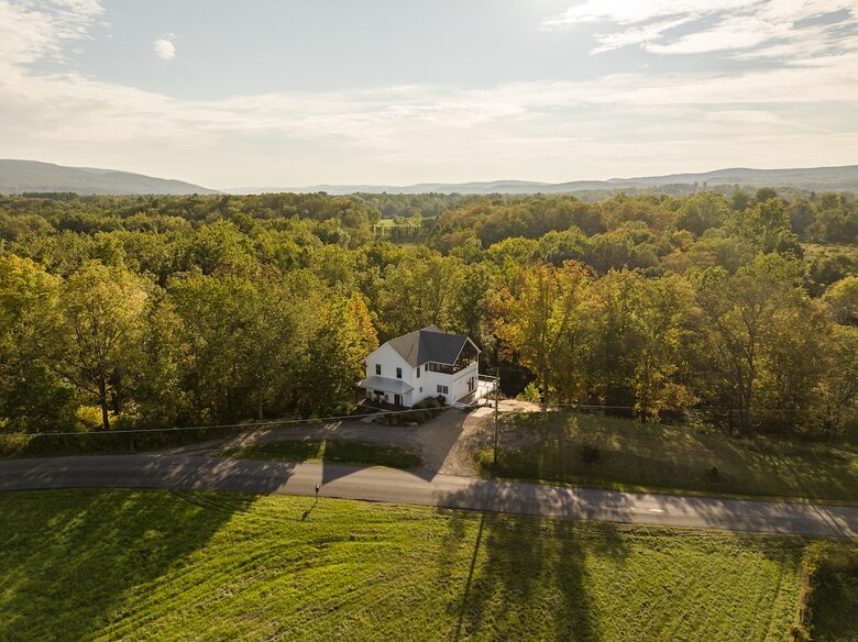 Modern Farmhouse Retreat with Waterfall Views in the Catskills - Kerhonkson, New York