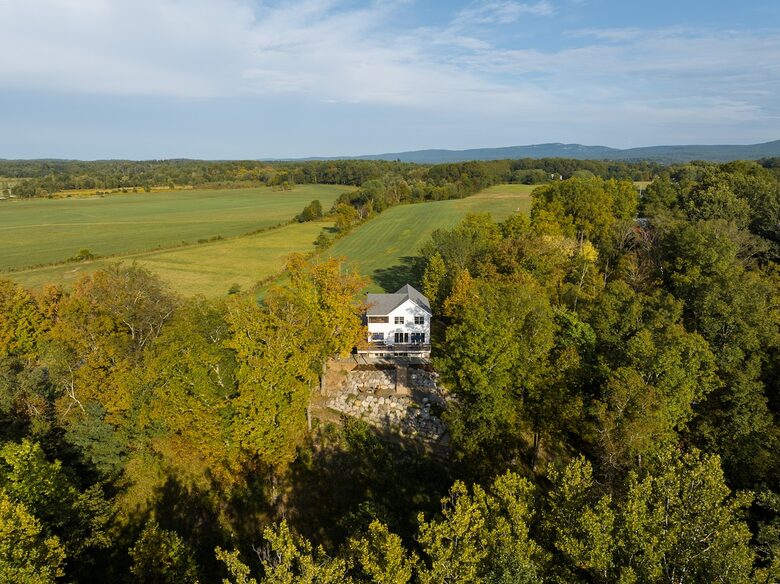 Modern Farmhouse Retreat with Waterfall Views in the Catskills - Kerhonkson, New York