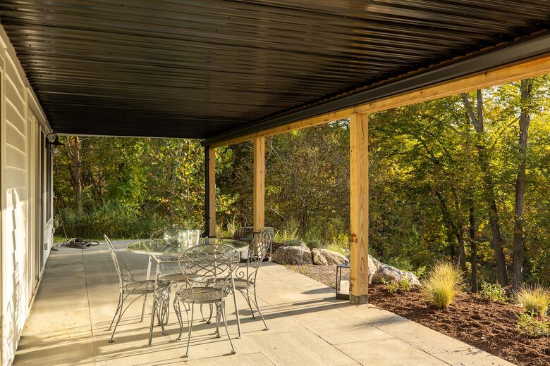 Modern Farmhouse Retreat with Waterfall Views in the Catskills - Kerhonkson, New York