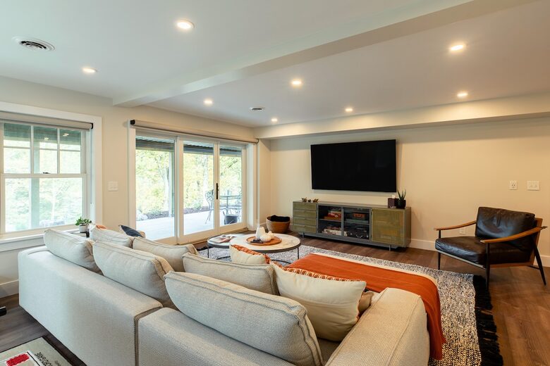 Modern Farmhouse Retreat with Waterfall Views in the Catskills - Kerhonkson, New York