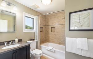 Villa Calistoga in Napa Valley Wine Country - Calistoga, California