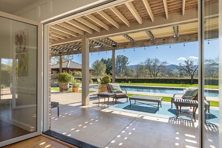 Villa Calistoga in Napa Valley Wine Country - Calistoga, California