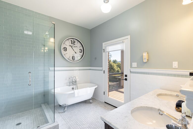 Villa Calistoga in Napa Valley Wine Country - Calistoga, California