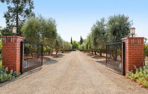 Villa Calistoga in Napa Valley Wine Country - Calistoga, California