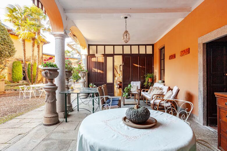 Centuries-Old Elegance on Lake Varese - Cazzago Brabbia, Italy