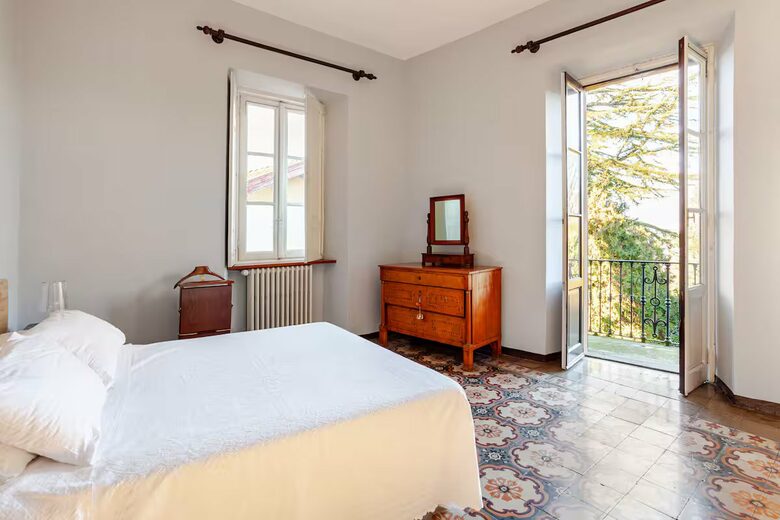 Centuries-Old Elegance on Lake Varese - Cazzago Brabbia, Italy