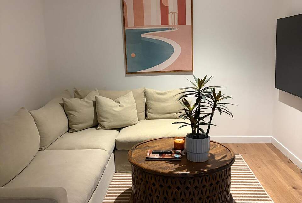 Private Courtyard and Lap Pool Retreat in Central Byron Bay - Byron Bay, Australia